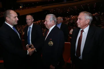 Радев: Нуждаем се от  апостоли и визионери