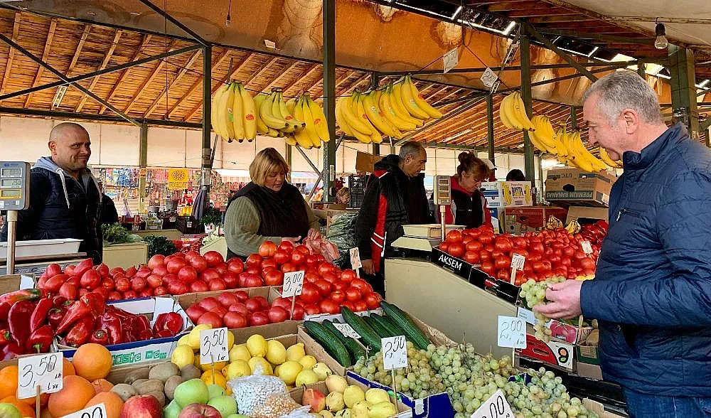 Кандидатът за кмет на Видин изслуша търговци от Общинския пазар