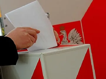Полша избира нов парламент