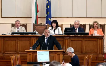 Премиерът ще участва в парламентарния контрол