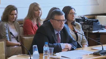 Полфрийман е в Бусманци, защото няма документи