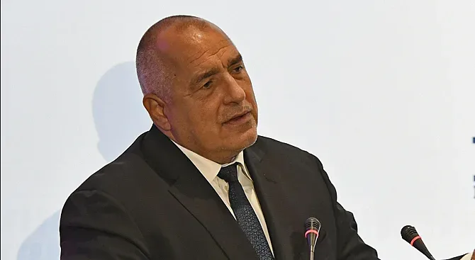 Борисов: Внимавайте с интеграцията на Скопие