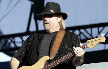 5 факта за покойния басист на Lynyrd Skynyrd
