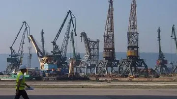Български моряк загина на кораб до остров Сардиния