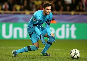 Лорис аут до Коледа