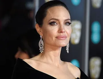 Джоли: Загубих се след развода