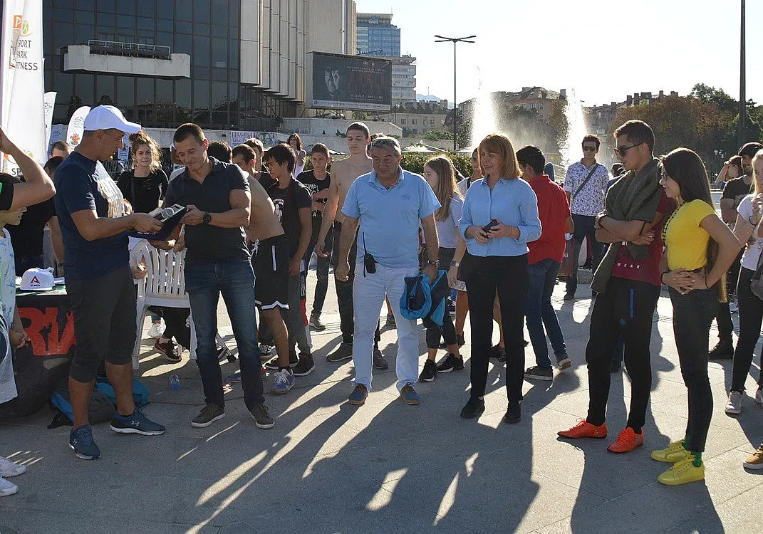 Българи и поляци са №1 на спортния празник пред НДК