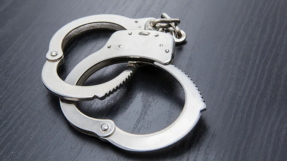 Арестуваха инспектор от Агенцията по рибарство