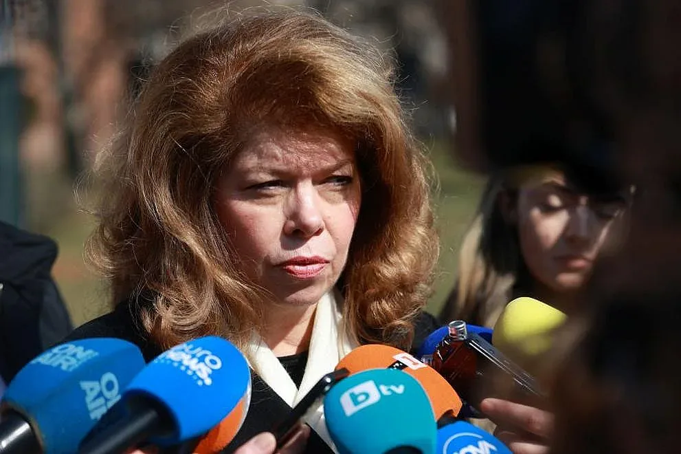 Йотова отвърна на Борисов