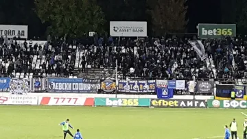 Левски плаща 5300 лева и покрива щетите на ст. "Славия"