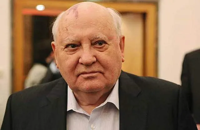 Михаил Горбачов издава завещанието си