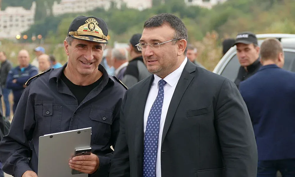 Борисов подкрепя по-добре платен нощен труд в МВР