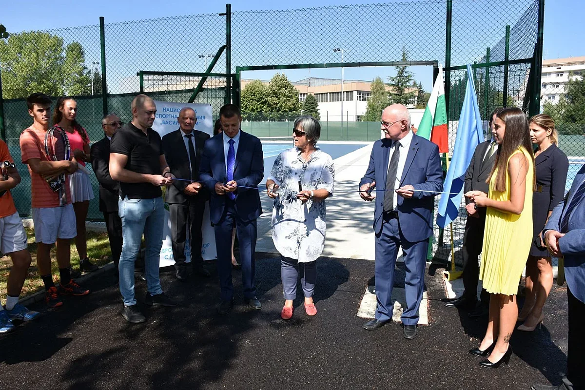 НСА откри академичната учебна година и нова тенис база