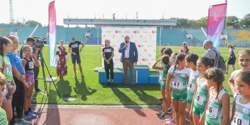 Ивет Лалова събра 330 деца за "Открий шампиона в теб"