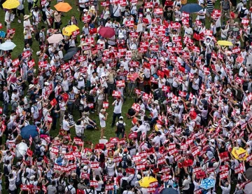 Нови протести в Хонконг