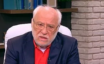 Гебрев с нови машинации за "Дунарит"
