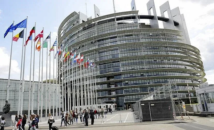 Европарламентът готов на нова отсрочка