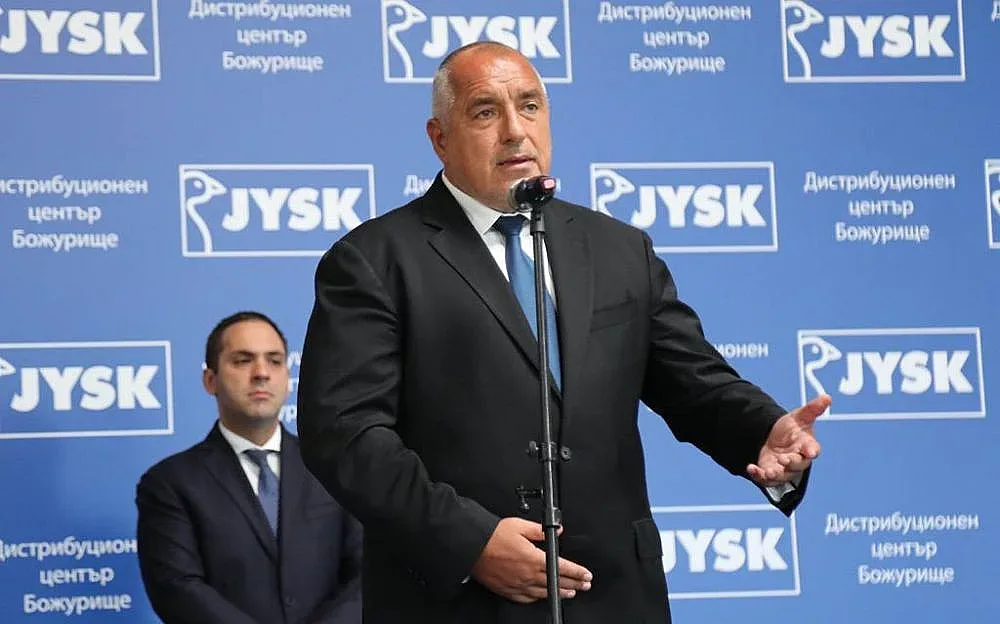 Изграждат нов път от Божурище до Сърбия