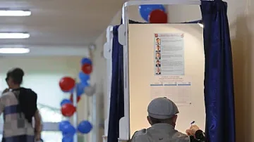 56 млн. гласуват в Русия