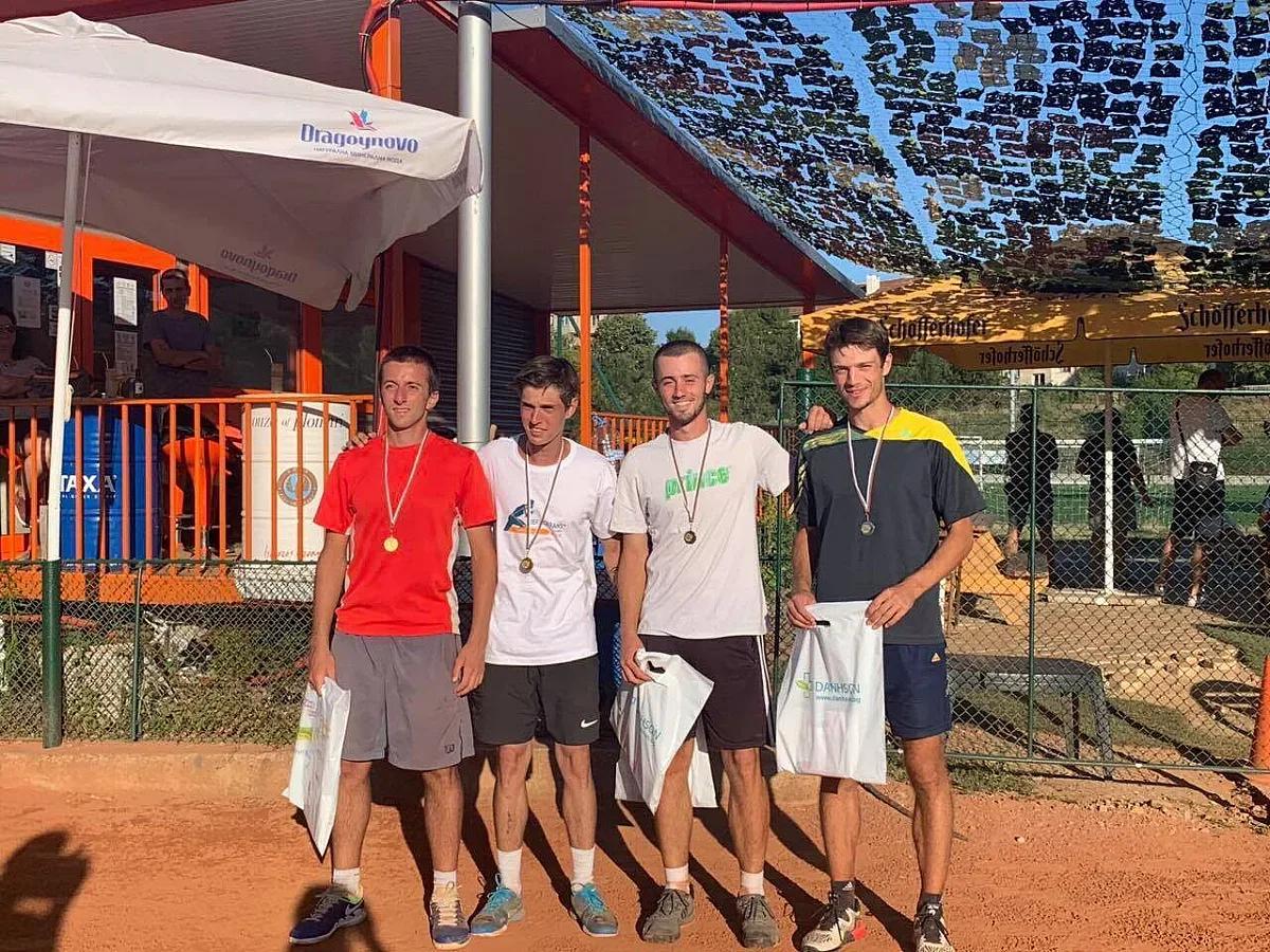 Ясни са призьорите от третия турнир от веригата 17+