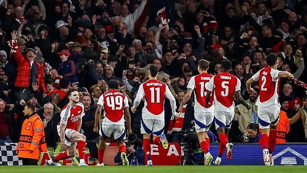 И играчите на Арсенал зашеметени от Райс