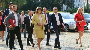 Нинова: Ще направим свежа кампания