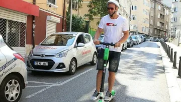 Шефът на КАТ: Тротинетките са незаконни