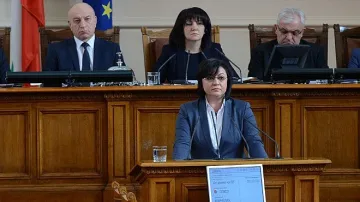 Нинова: Ще помагаме на малкия бизнес