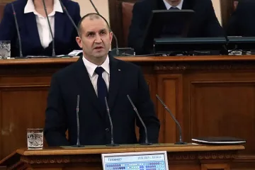 Радев: Времето за промяна изтича като българите в чужбина