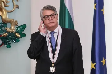 Орден „Стара планина“ за гръцкия посланик