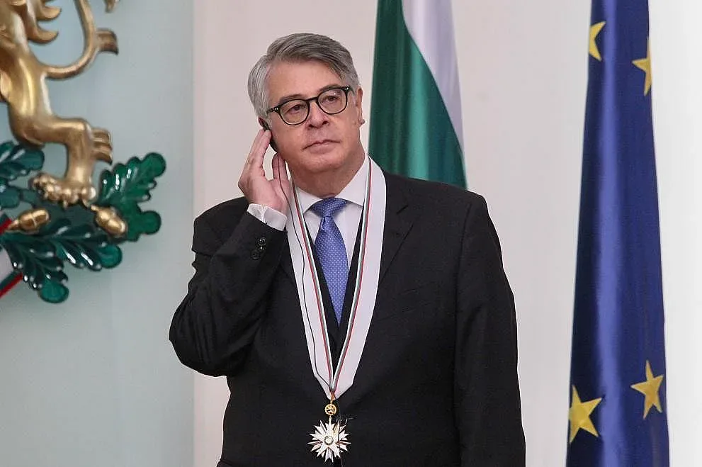 Орден „Стара планина“ за гръцкия посланик