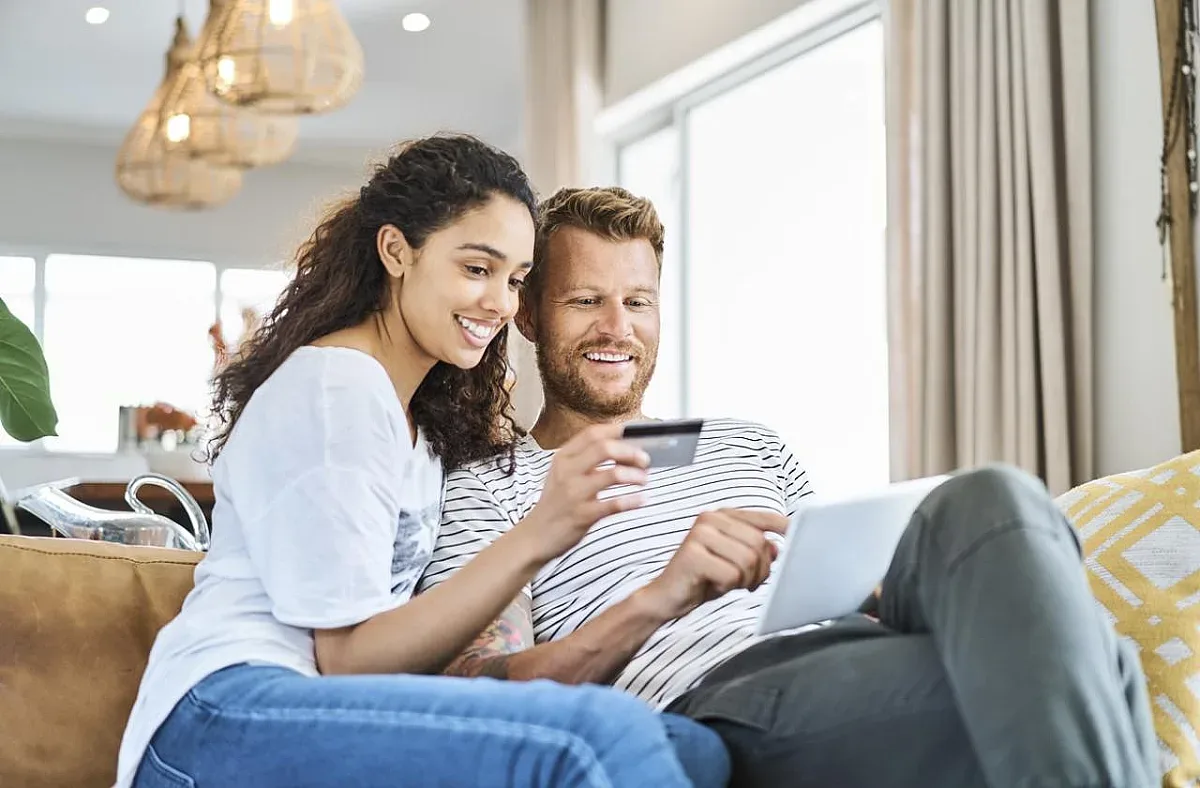 Голяма облага за младите семейства. Пестят данъци