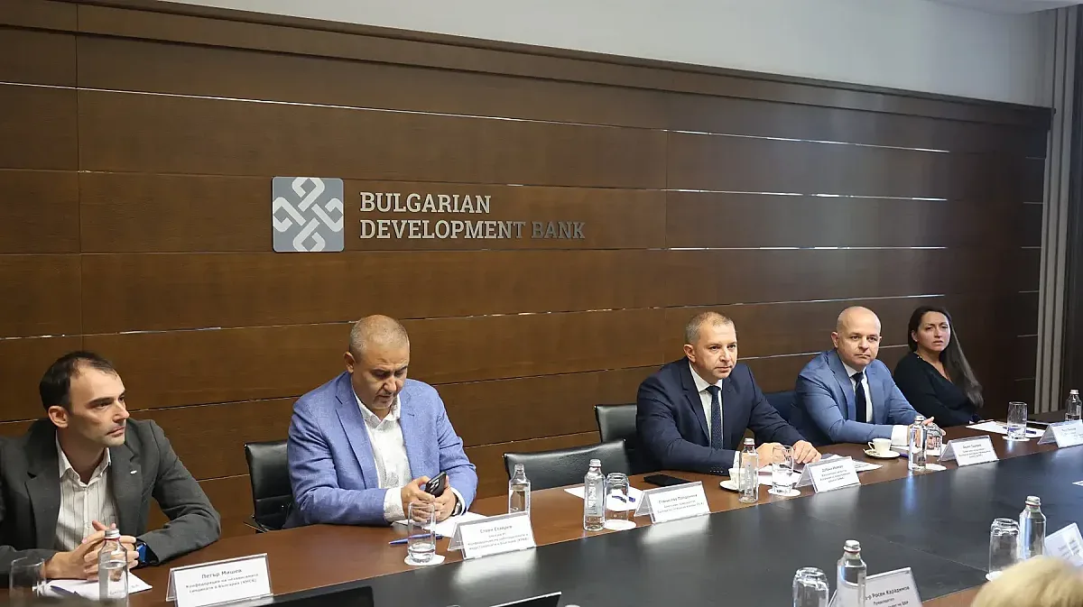 Консултативният съвет към ББР обсъди напредъка по национални програми на банката