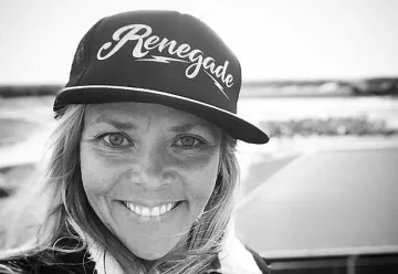 Загина "най-бързата жена на четири колела"