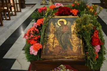 Отбелязваме Секновение - „денят и нощта се стигат”