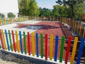 Нови детски площадки за малчуганите на Благоевград