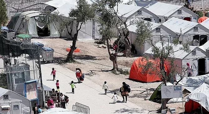 Евакуираха нелегален мигрантски лагер в Страсбург