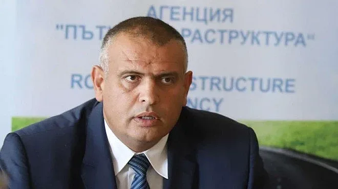 Под 120 моста има опасни отпадъци