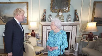 Борис Джонсън хвърля оставка?