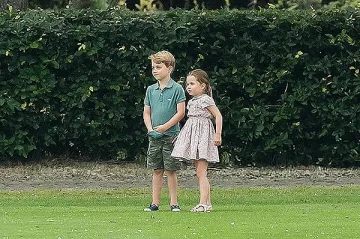 Принц Джордж и принцеса Шарлот вече завладяват света