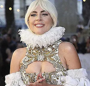 Лейди Гага влезе в студиото