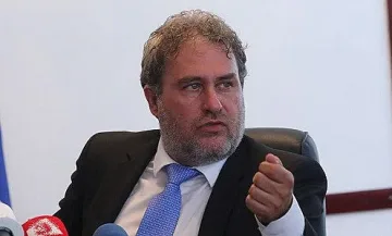 Боил Банов разпореди проверка в Музикалното