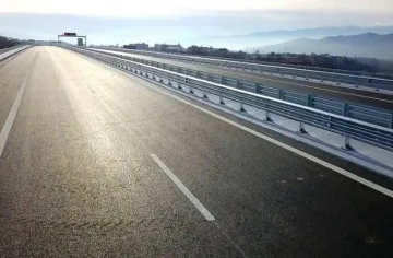 Ограничават движението в тунел „Топли дол“