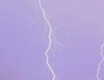 Шестима пострадаха от мълния на турнир по голф