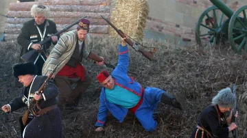 Покланяме се пред паметта и подвига на героите на Шипка