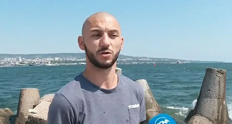 Смелчага спаси деца от удавяне в рибарски мрежи