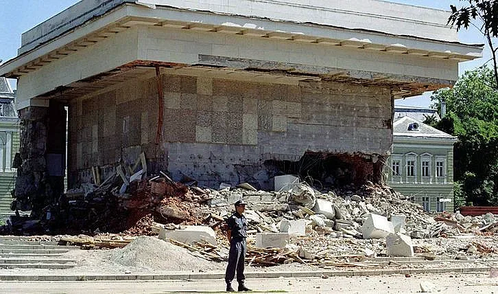 20 години от събарянето на мавзолея на Г. Димитров