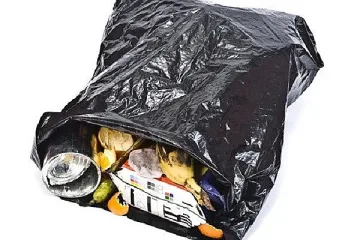 Поставяш боклук в чувал с грешен цвят на Острова - арестуват те