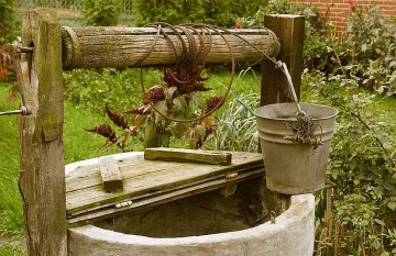 Баща и син удавили съсед в кладенец