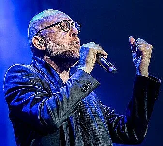 Марио Бонди пя под Етна